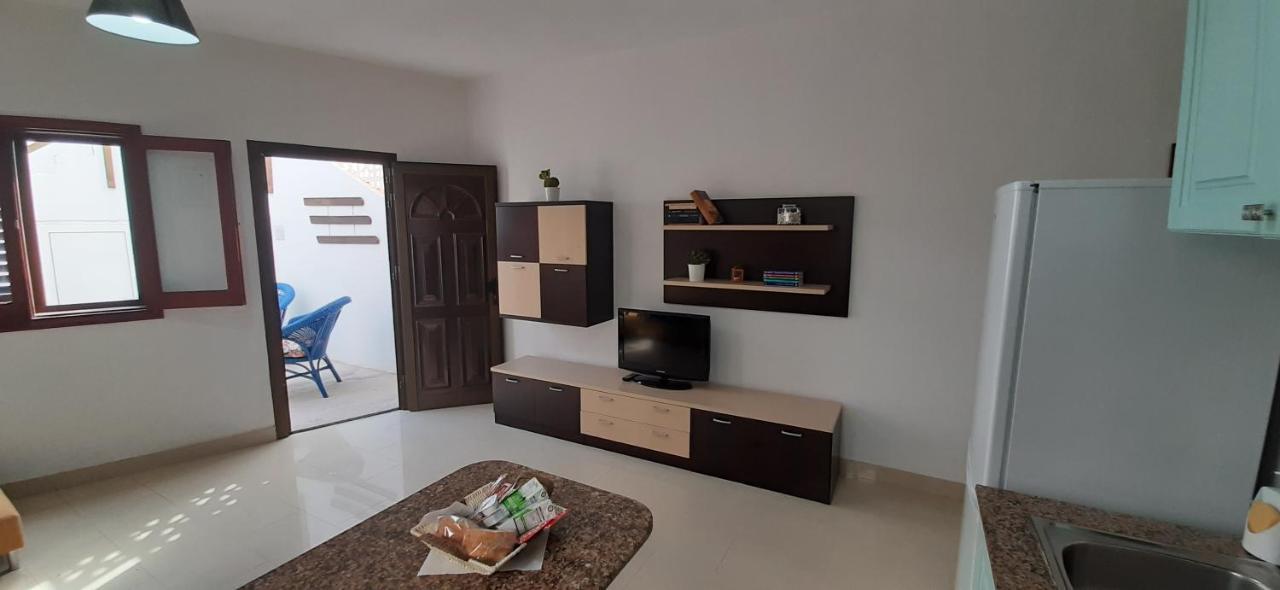 Los Nudos, Acogedor Apartamento Con Patio Privado. アガエテ エクステリア 写真